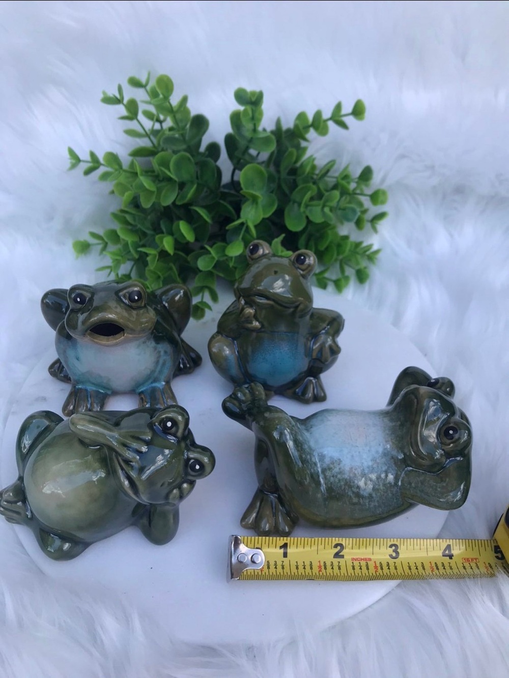 Better Homes And Gardens Ceramic Frog Figurine Quartet in Green and Blue Glaze